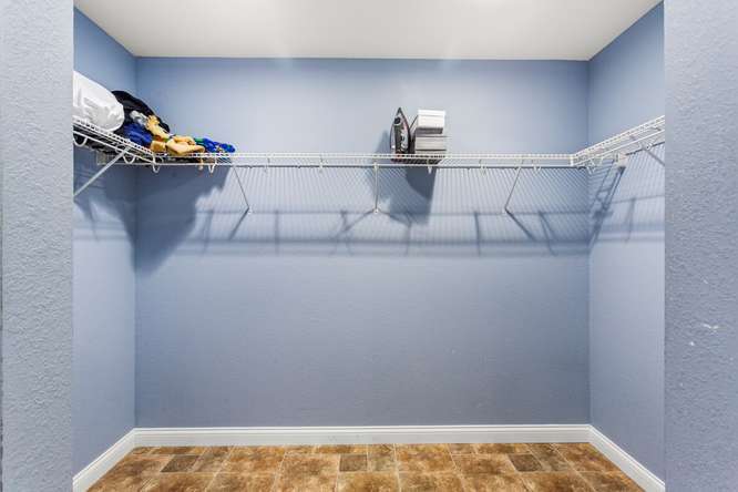 Walk In Closet