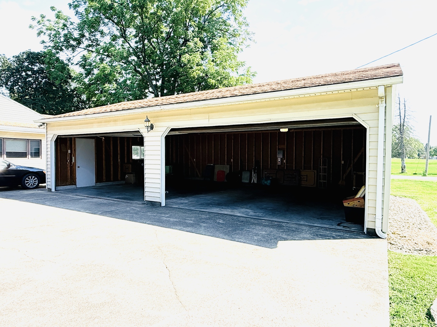 Property photo 28