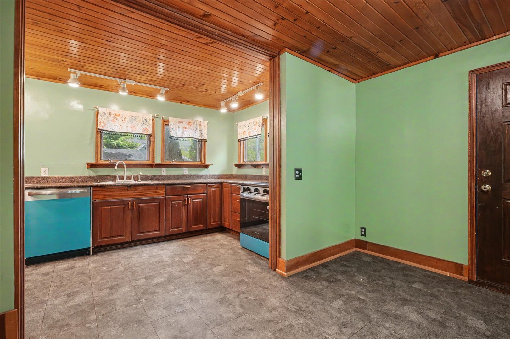 Property photo 13