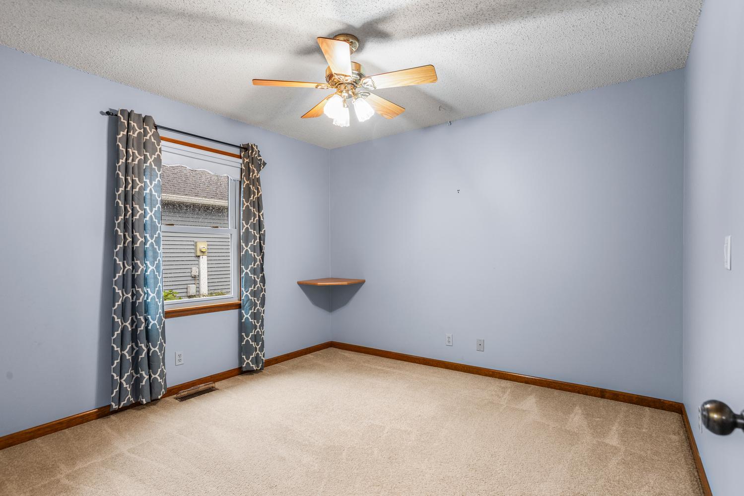 Property photo 28