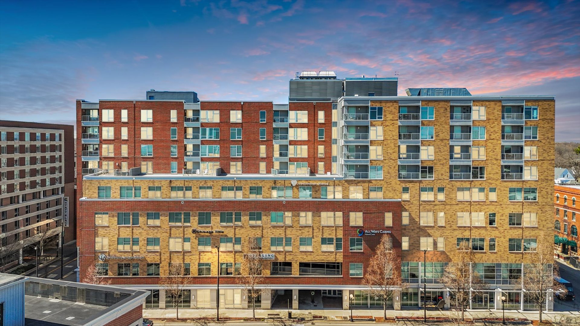 Photo of 301 N Neil Street #711, Champaign, IL