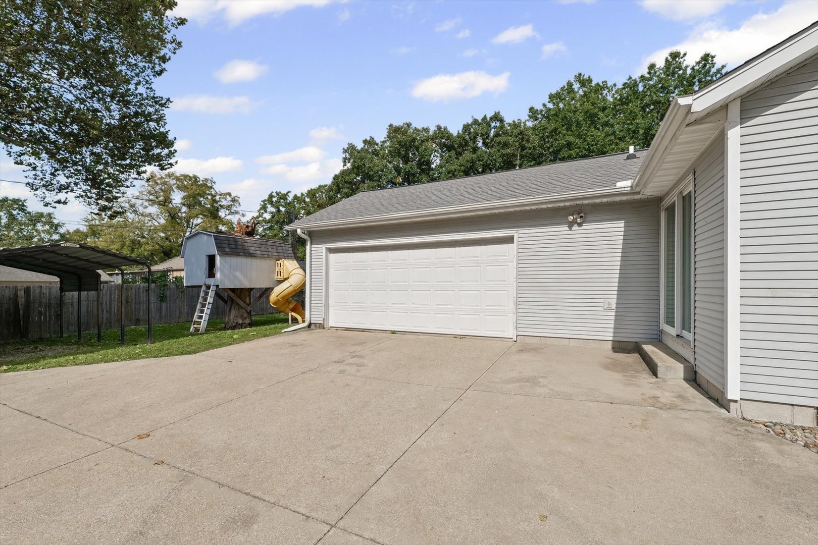 Property photo 36
