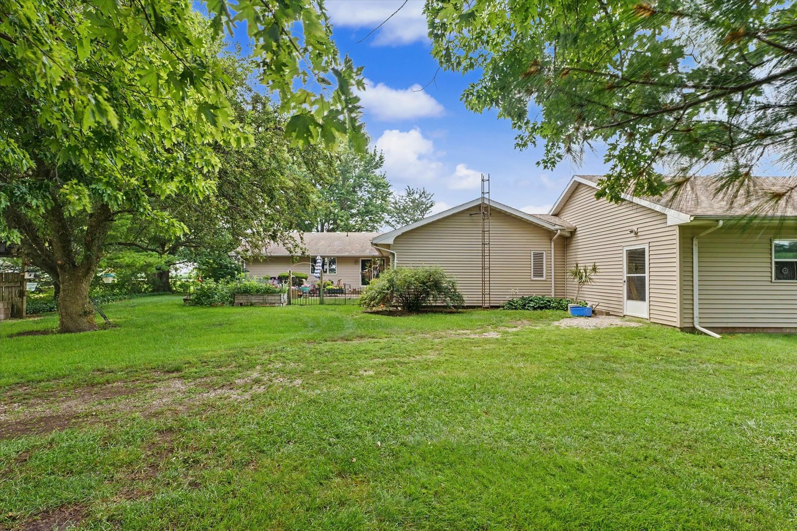Property photo 39