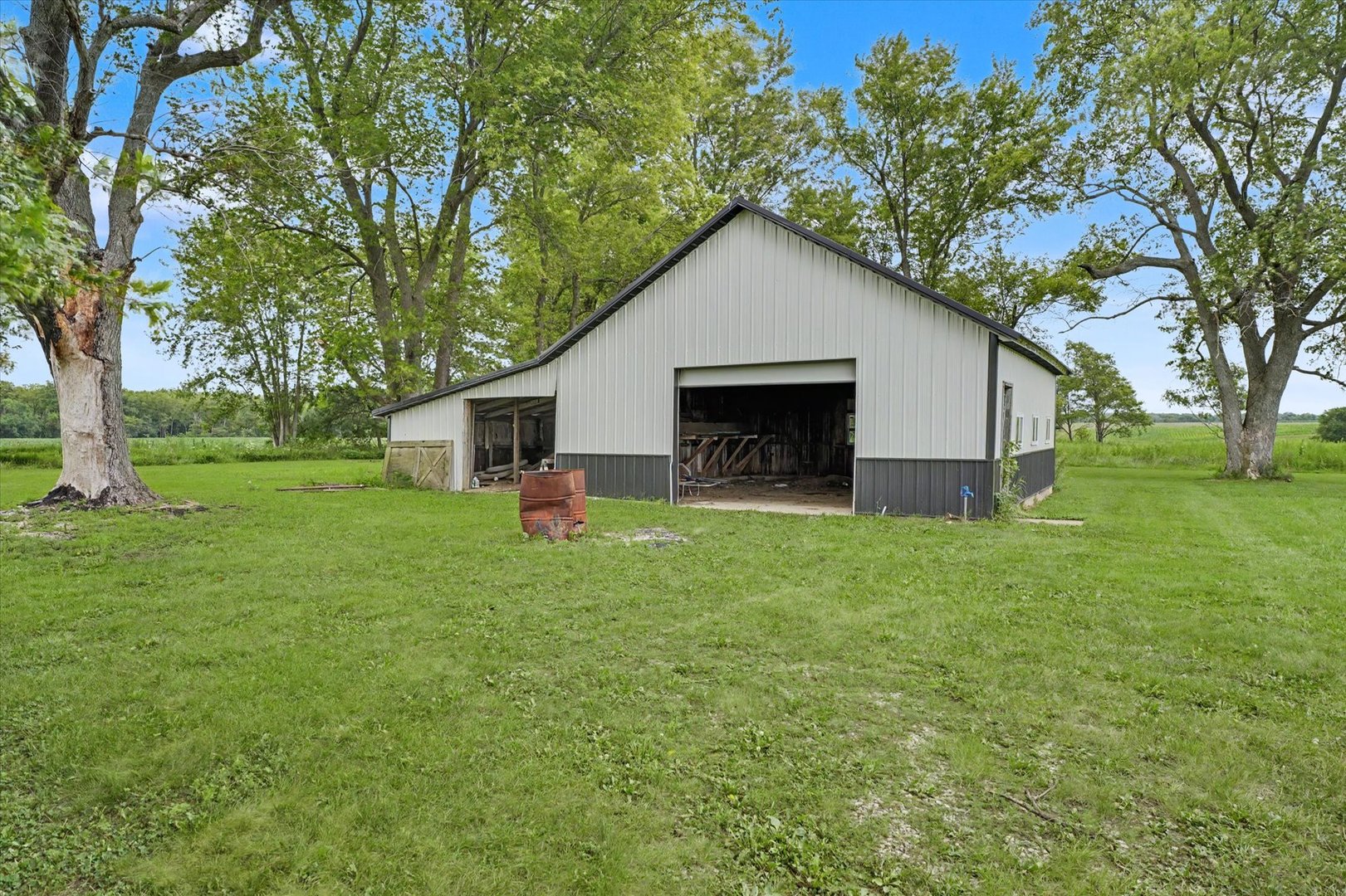 Property photo 44
