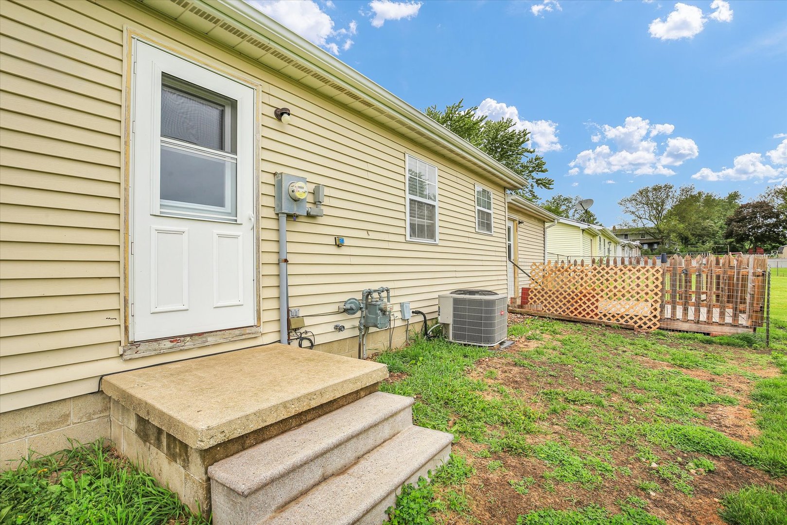 Property photo 33