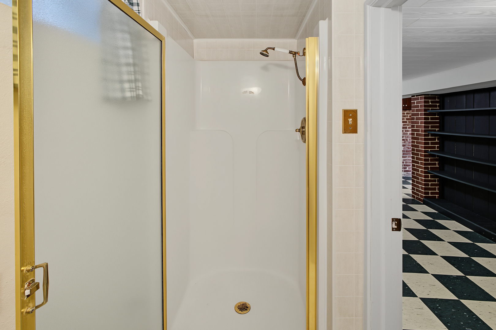 Property photo 38
