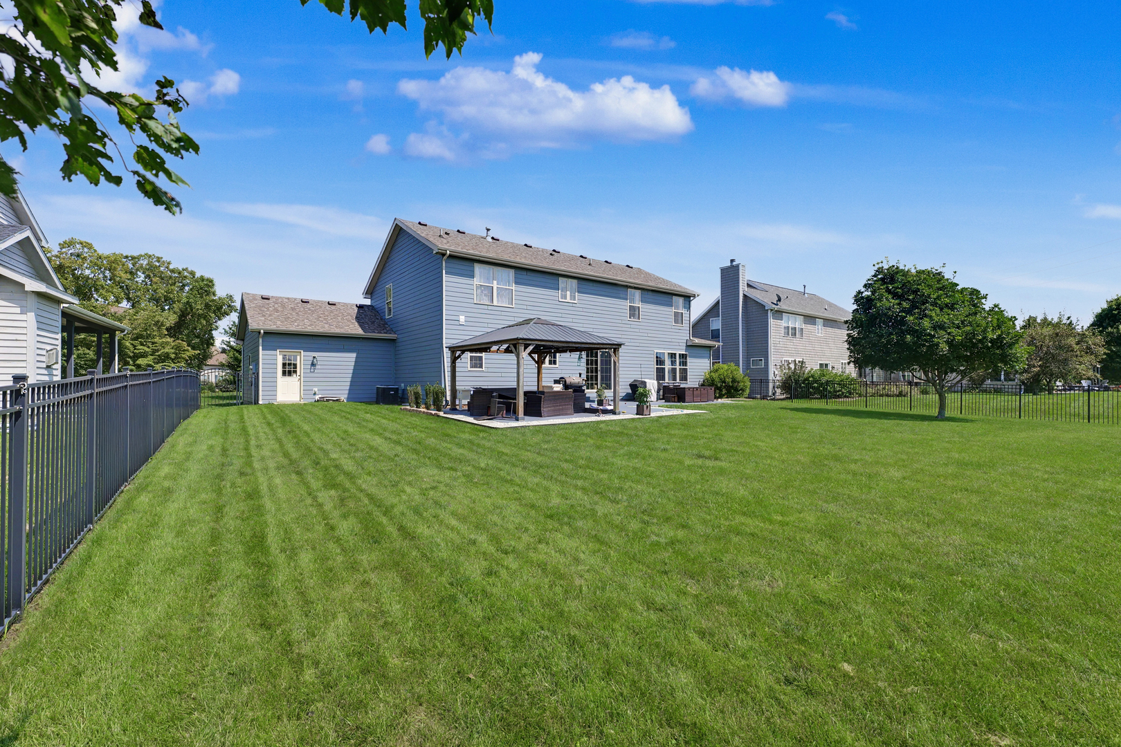 Property photo 43