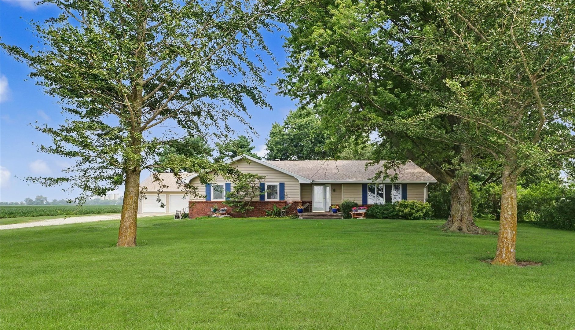 Property photo 44