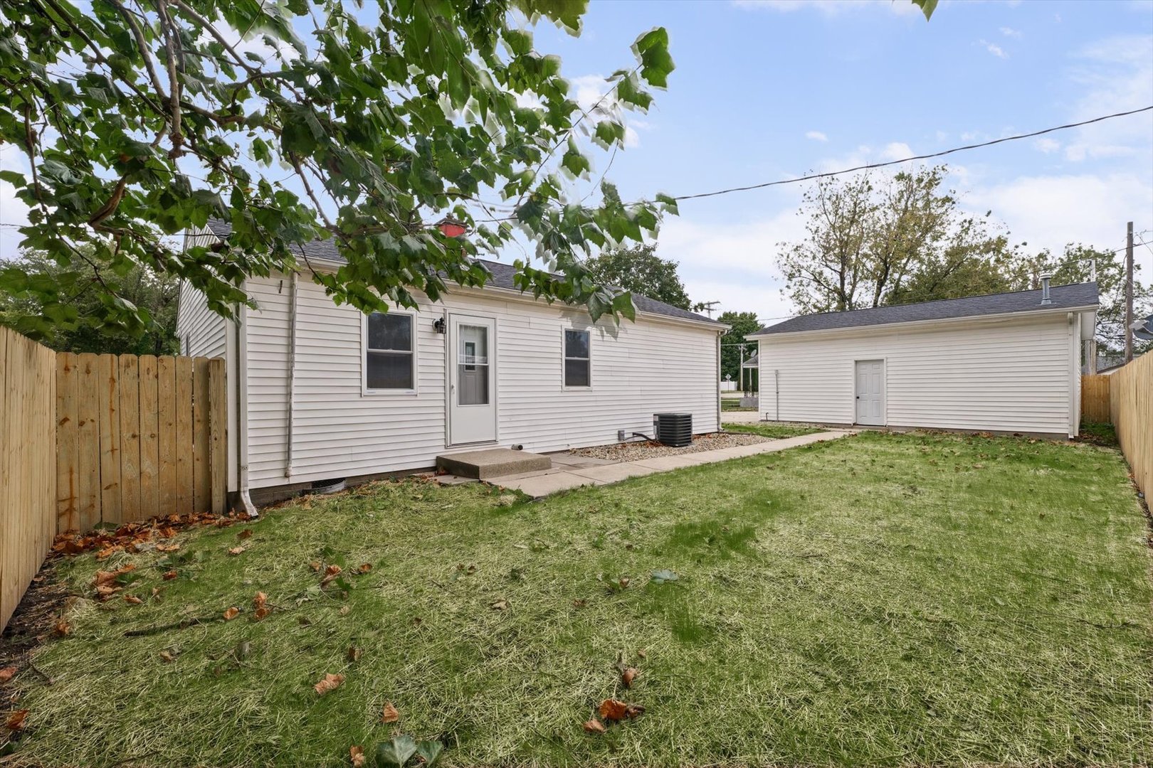 Property photo 23