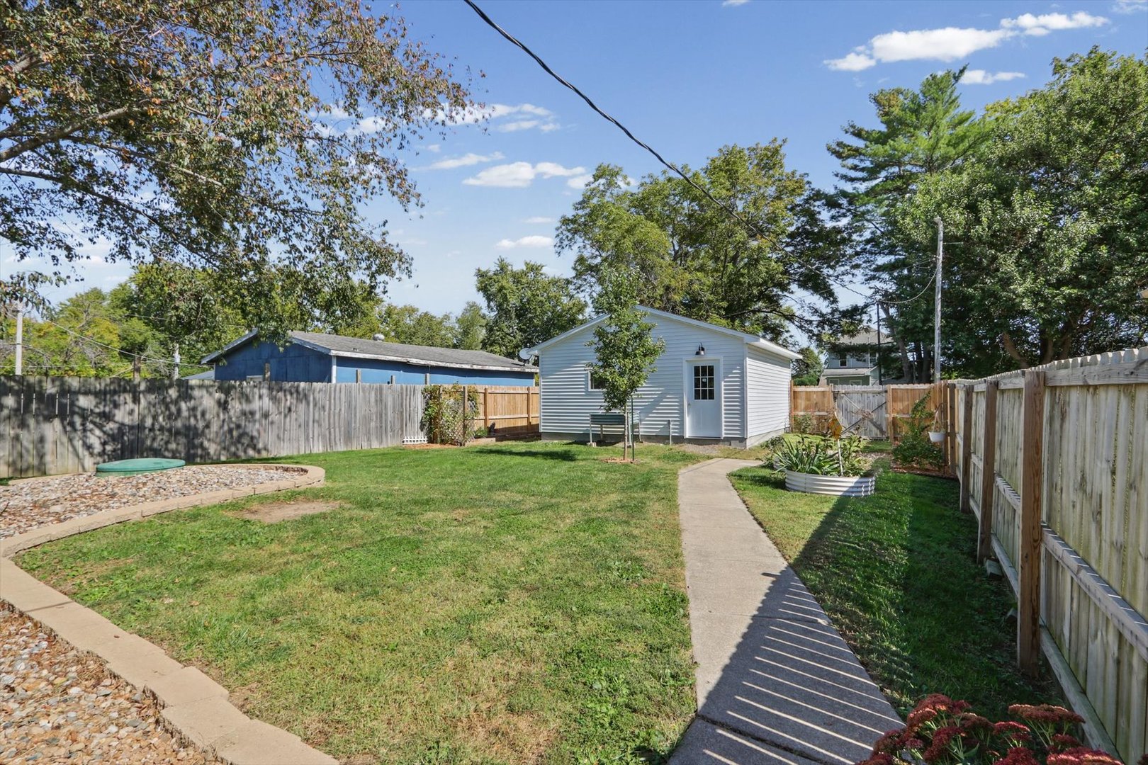 Property photo 32