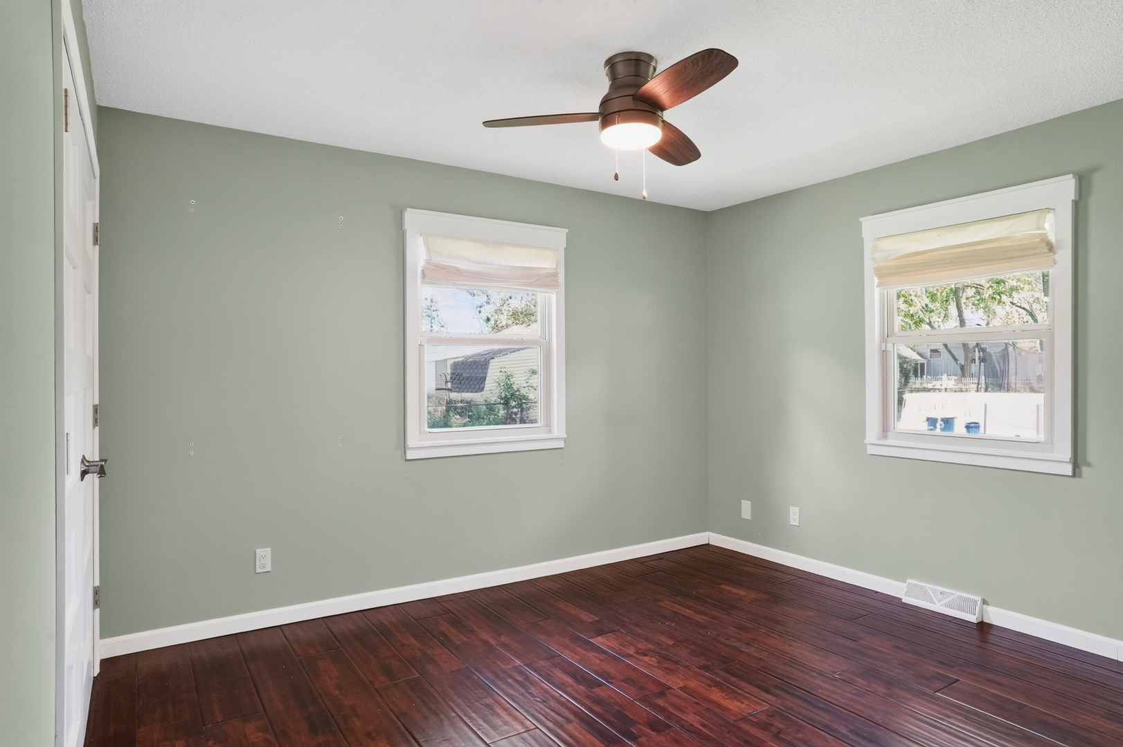 Property photo 44