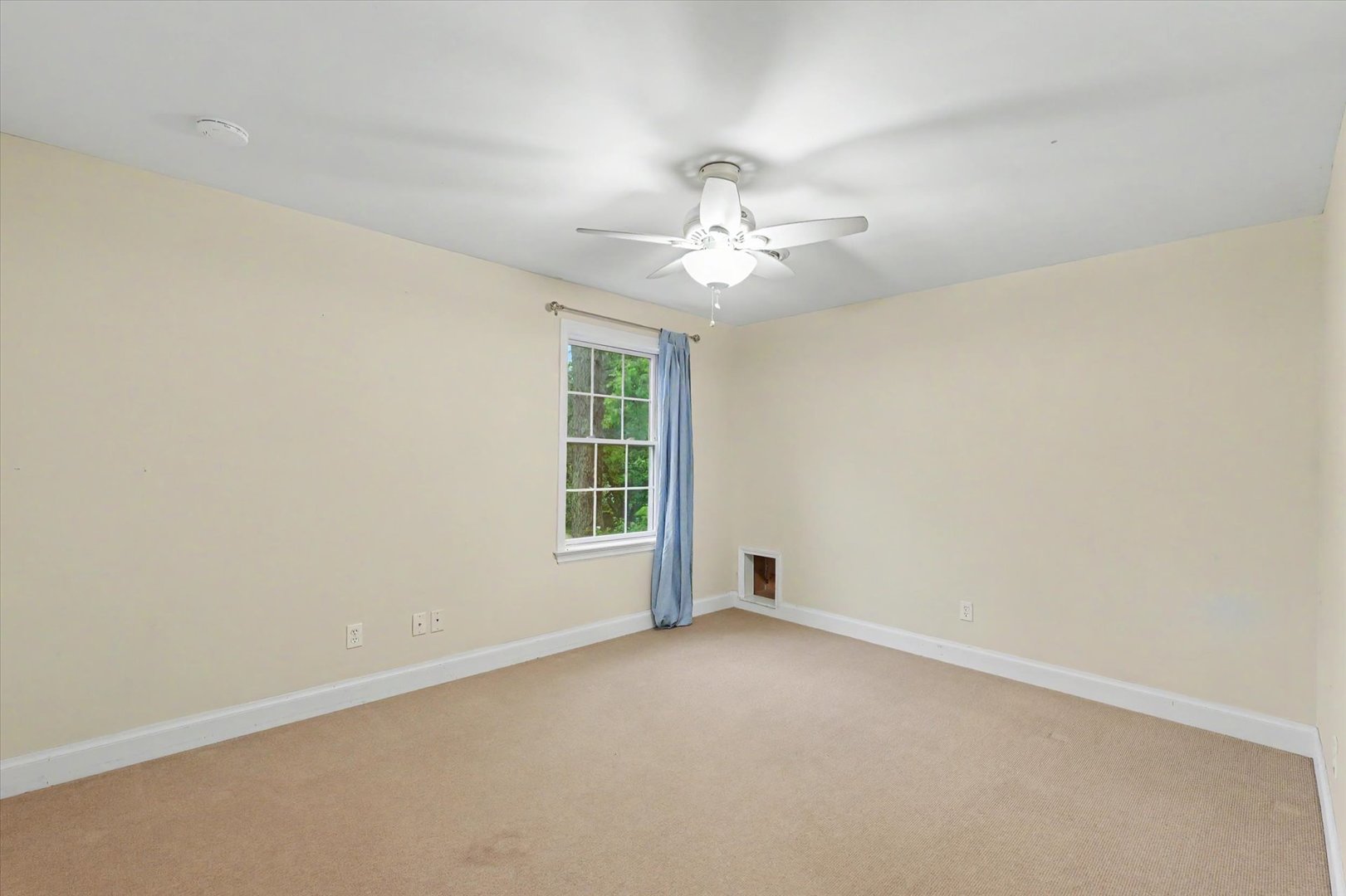 Property photo 32