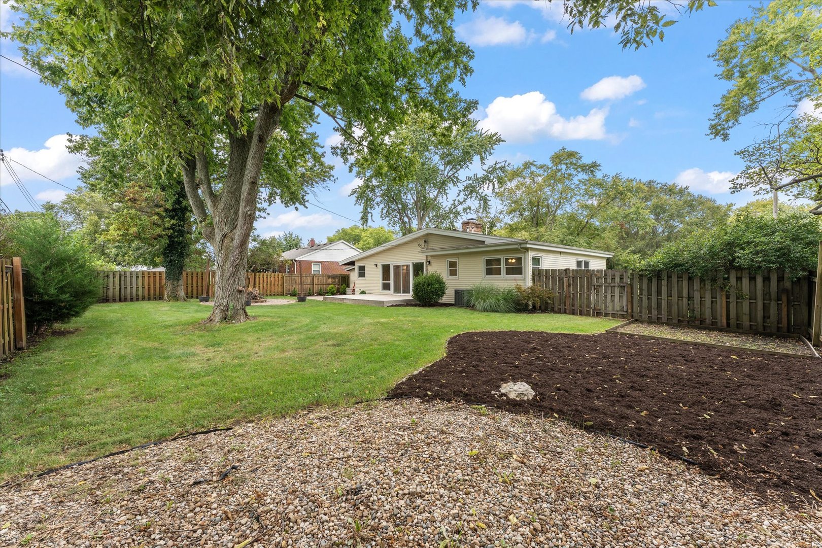 Property photo 33