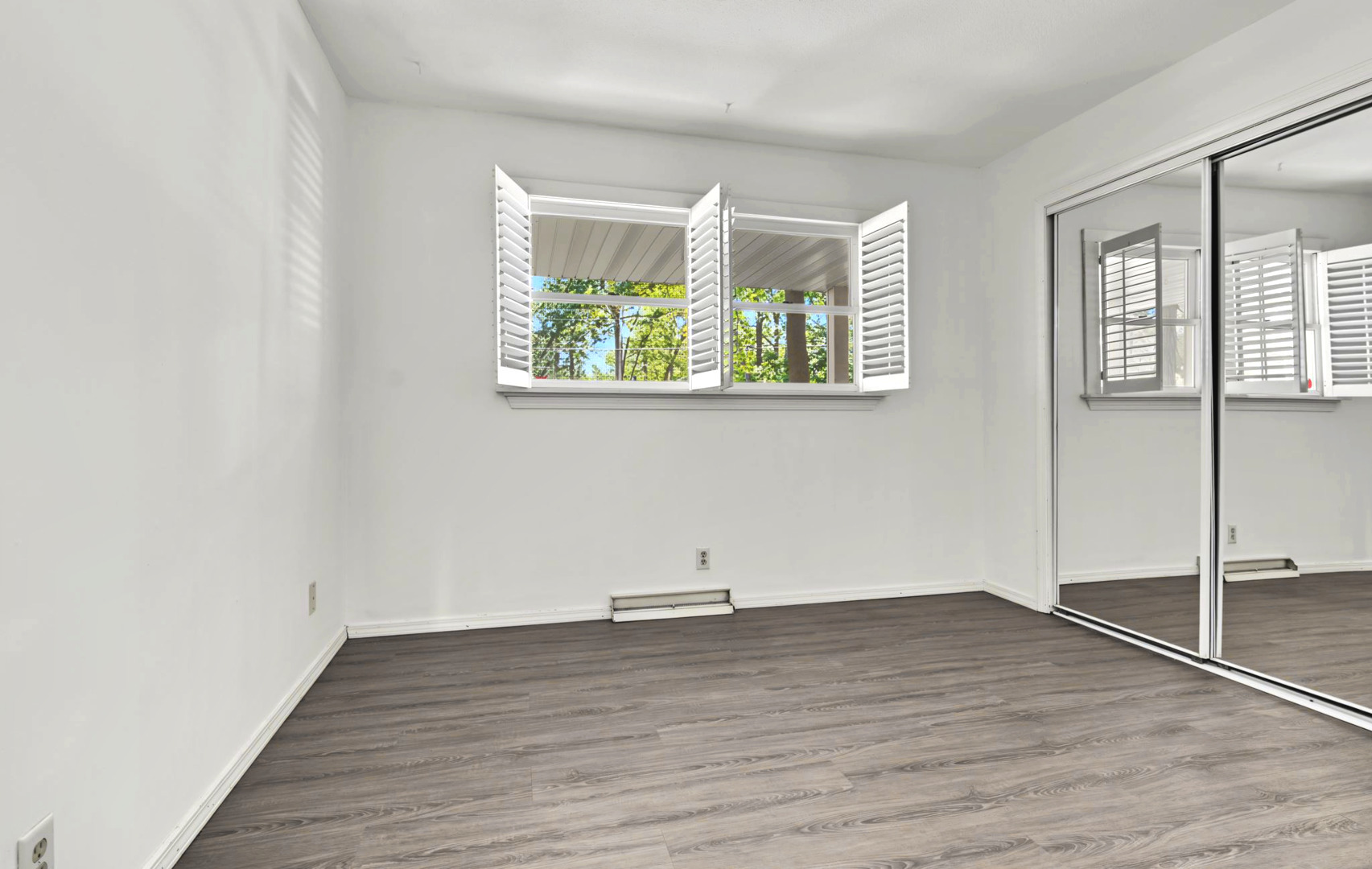 Property photo 144