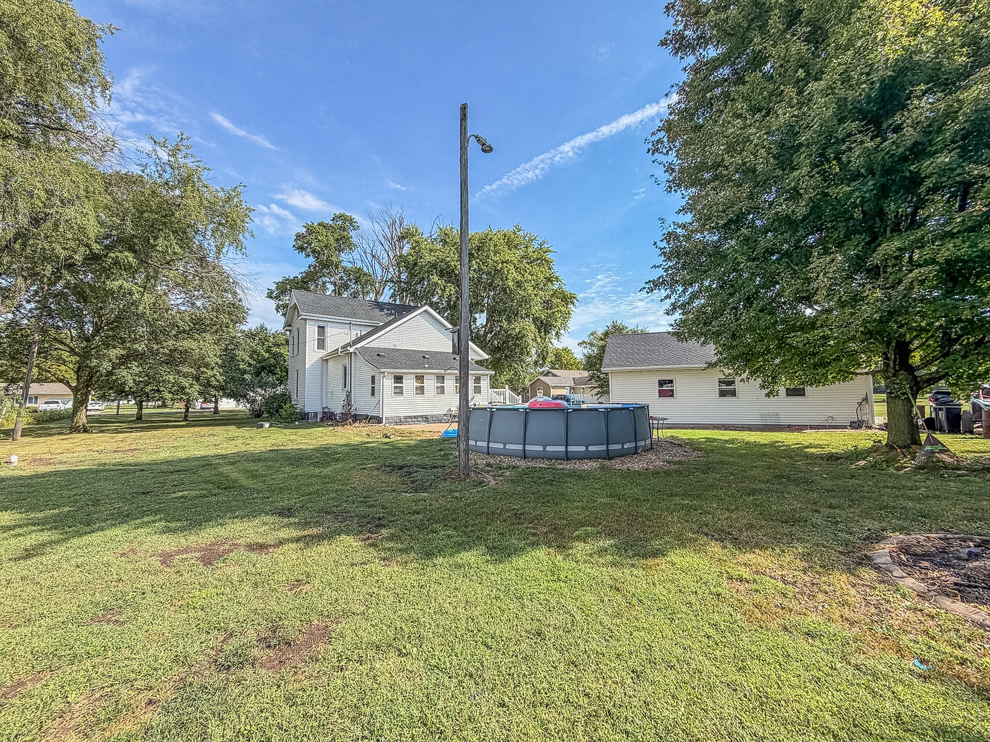 Property photo 44