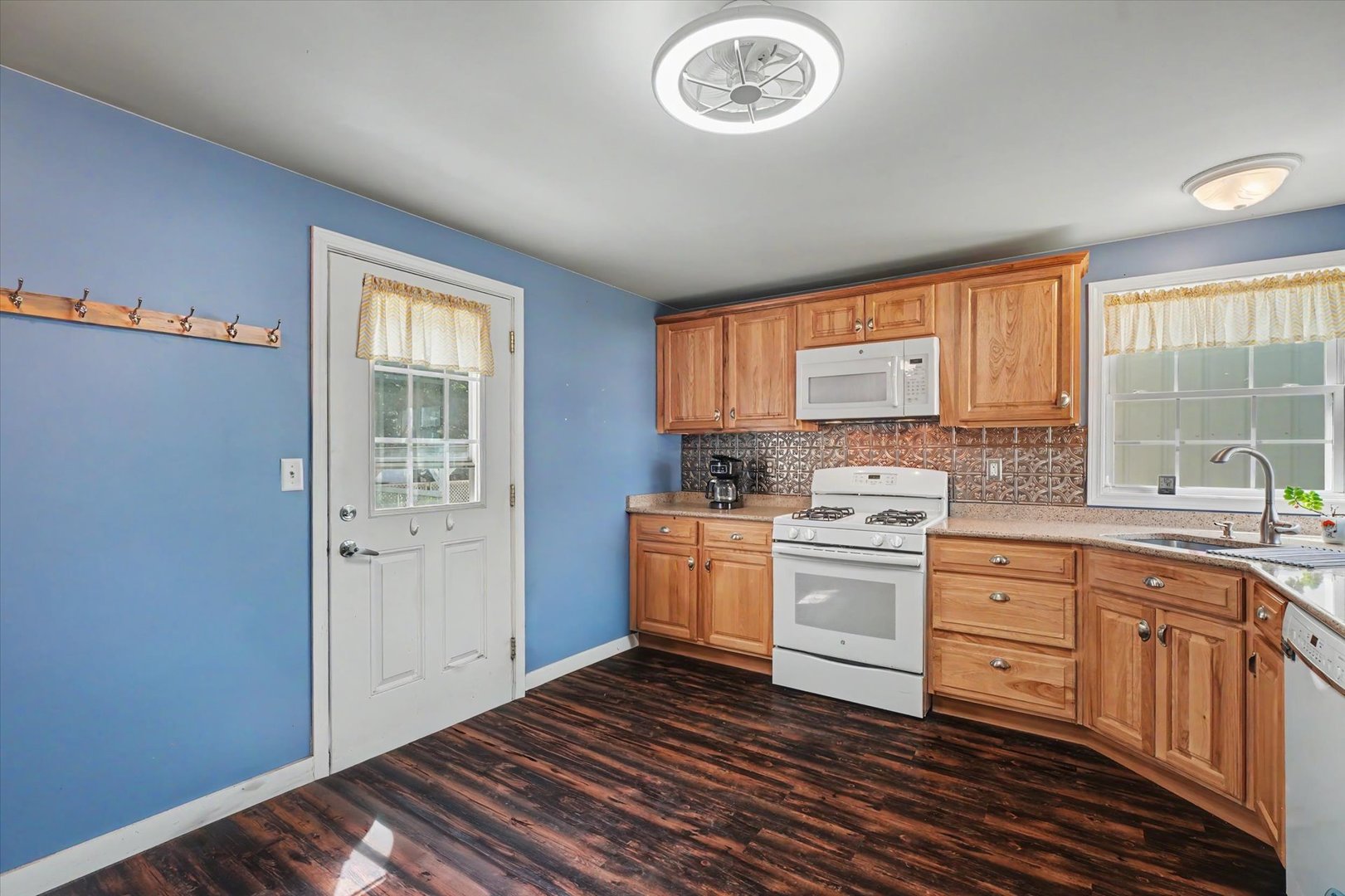 Property photo 17