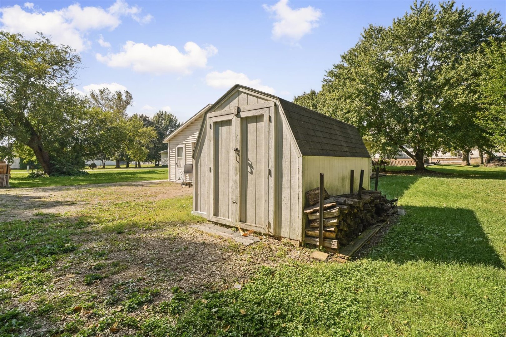 Property photo 31