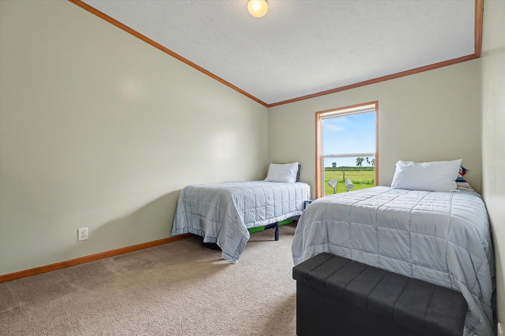 Property photo 77