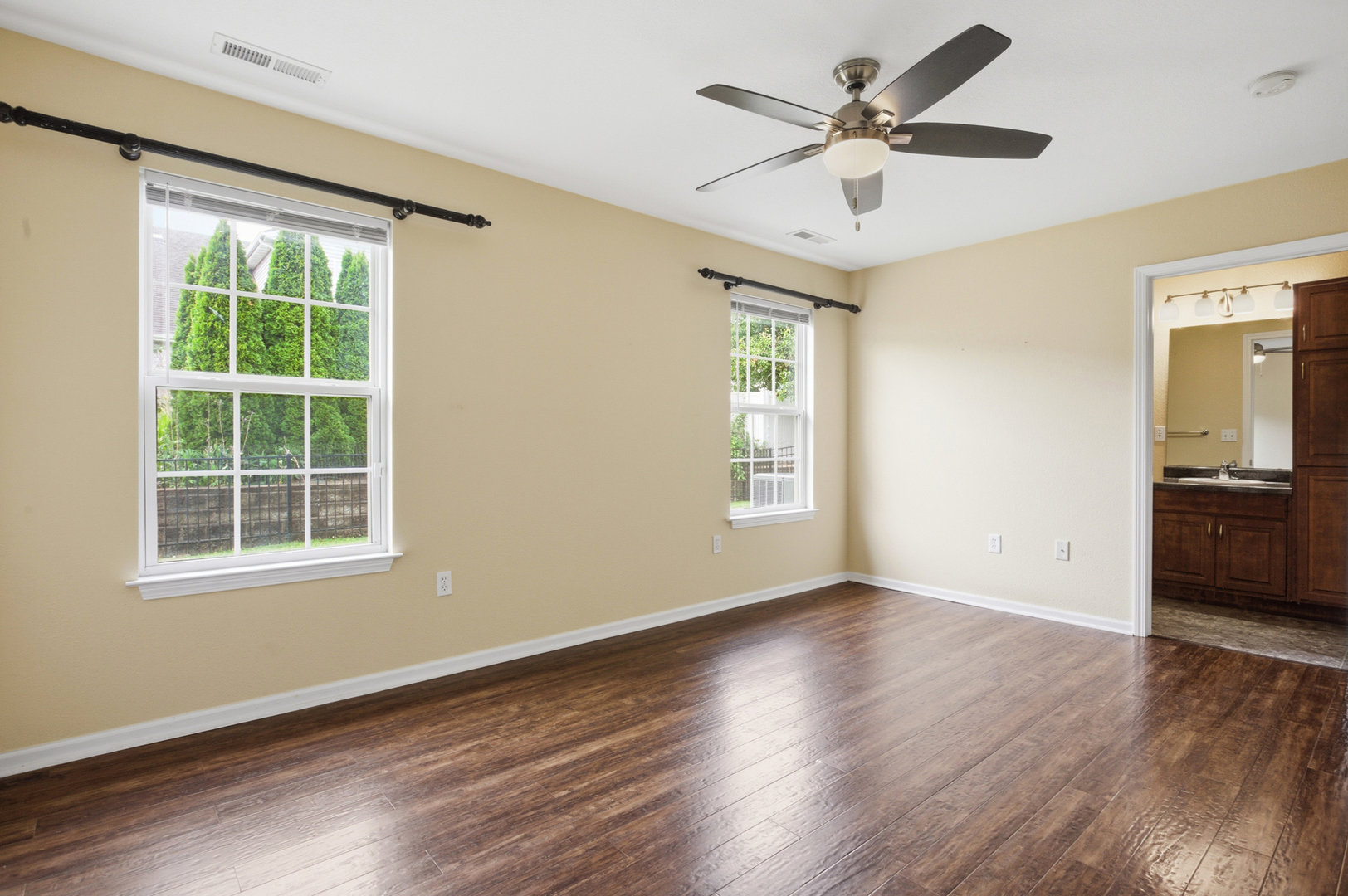 Photo 14 of 409 Lauterbur Lane