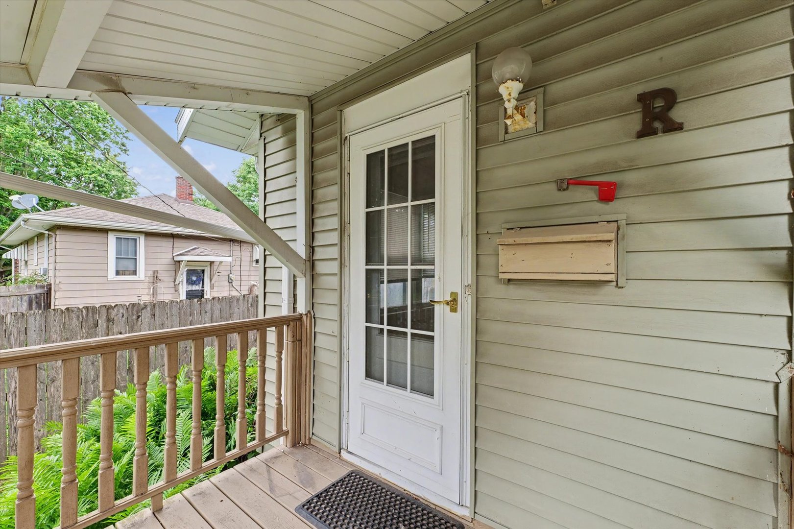 Photo 4 of 206 N Victor Street