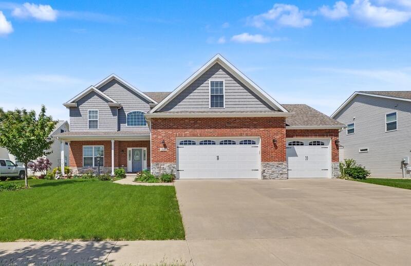 Photo of 311 Bradford Avenue, Savoy, IL