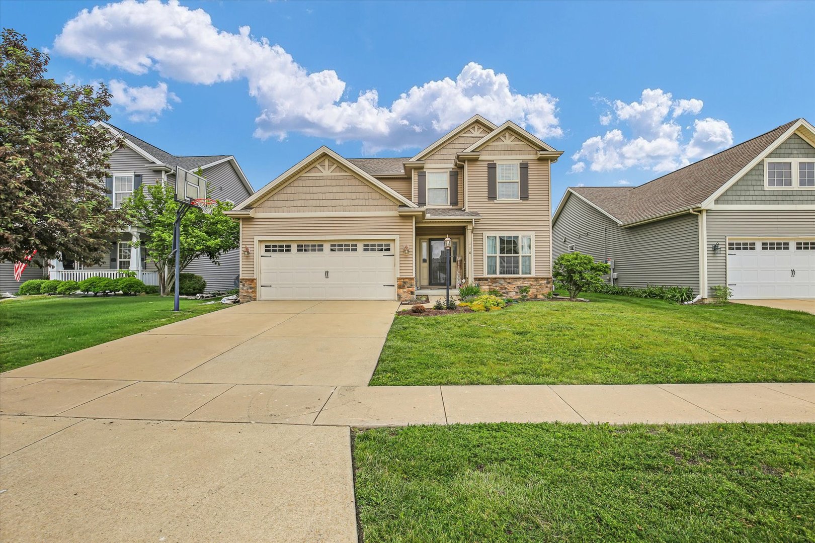 Photo 2 of 110 Blazing Star Drive
