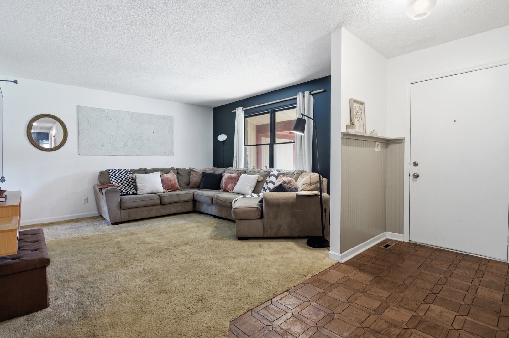 Photo 5 of 2307 Boudreau Drive