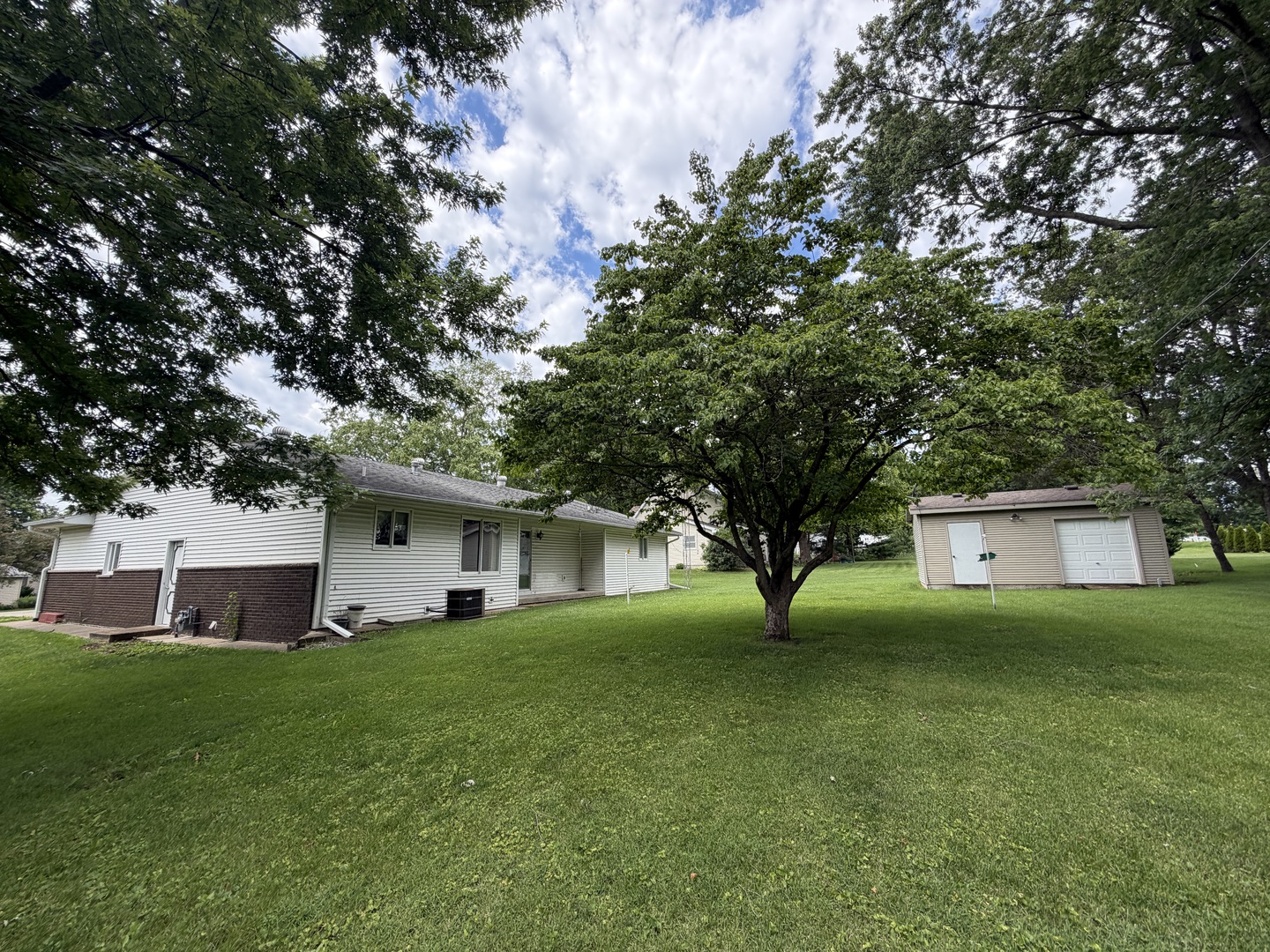 Property photo 36