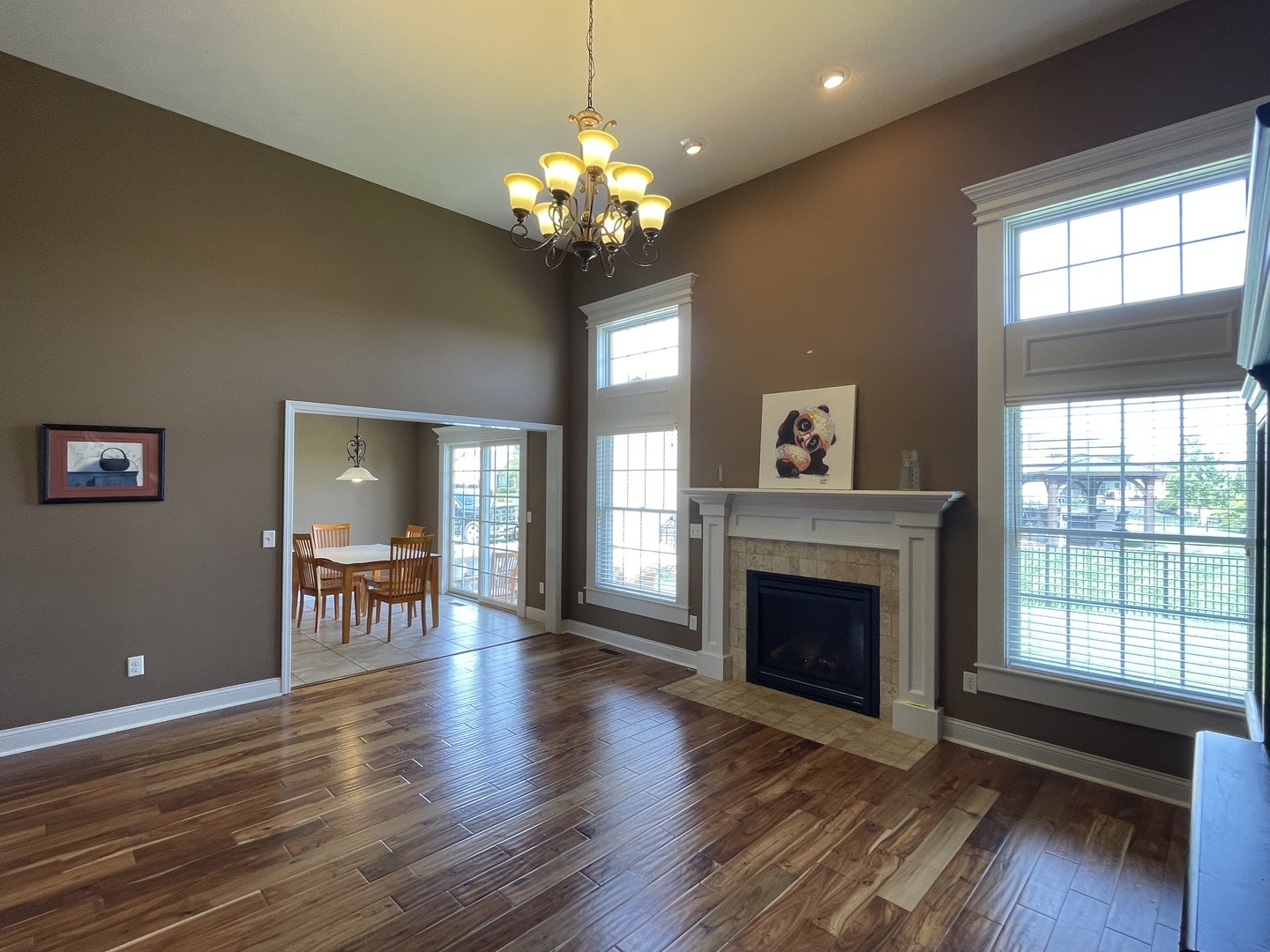 Photo 7 of 1807 Horizon Court