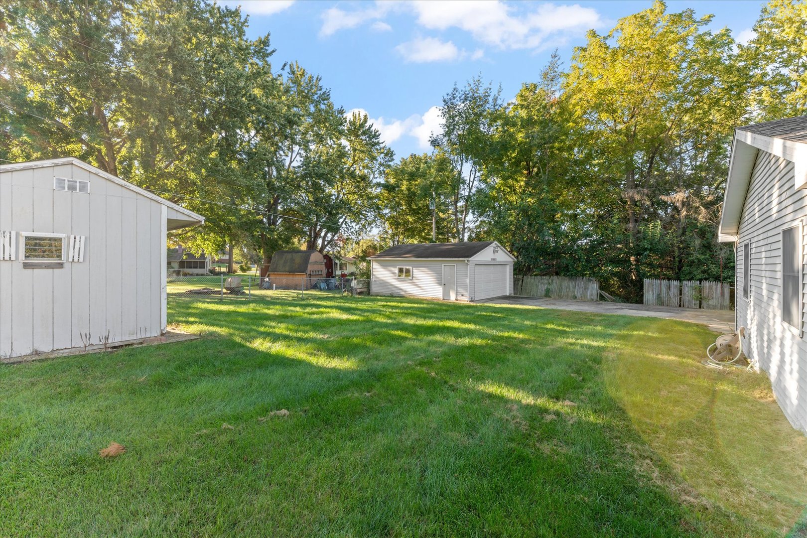 Property photo 37