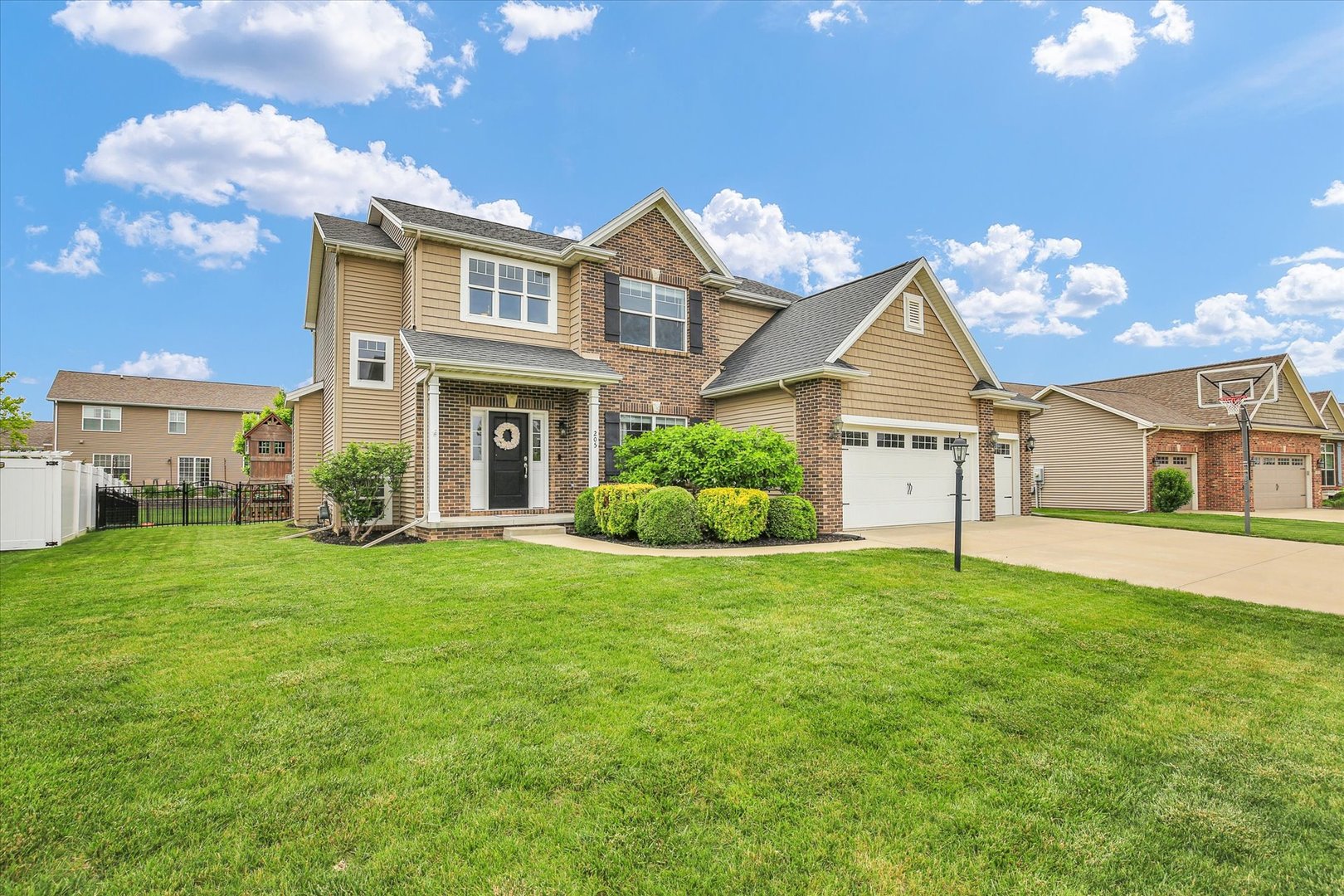 Photo 9 of 205 Independence Drive