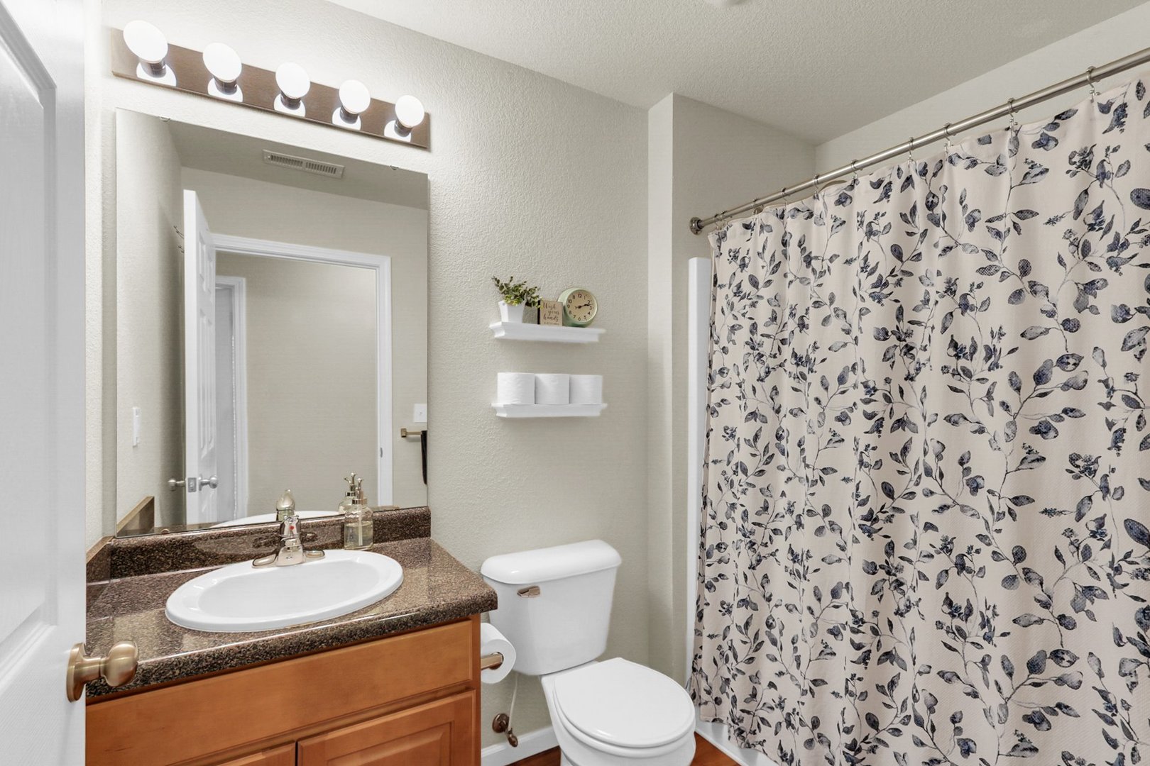 Property photo 25