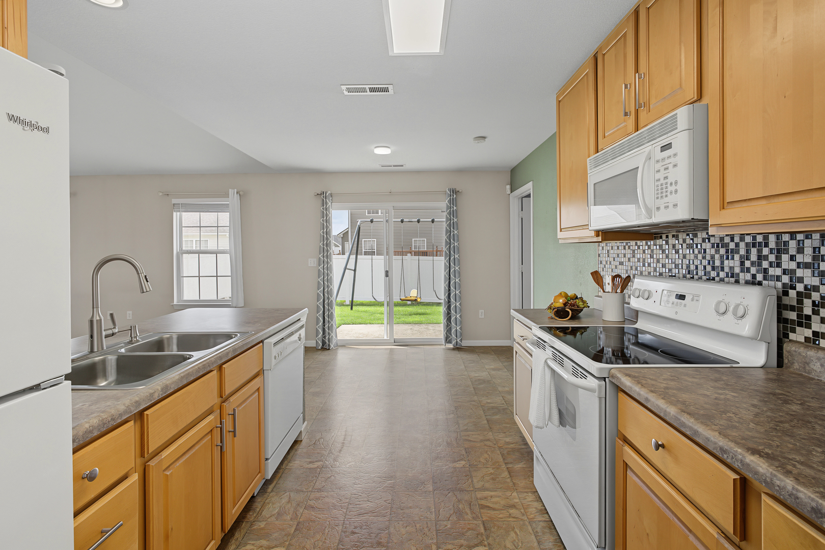 Property photo 25