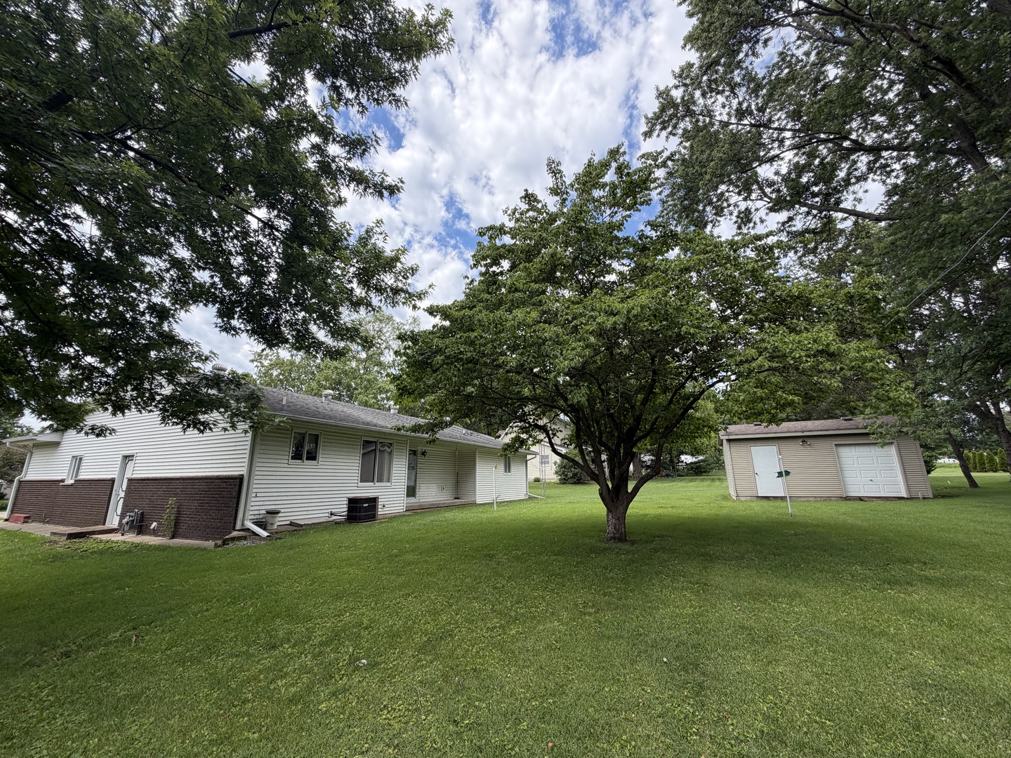 Property photo 23
