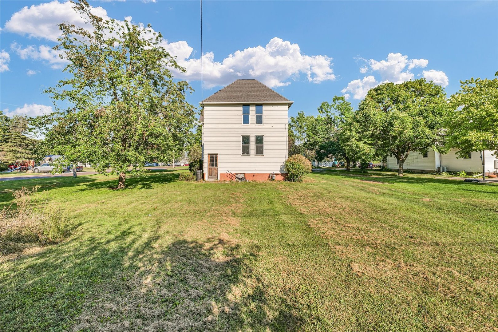 Property photo 36