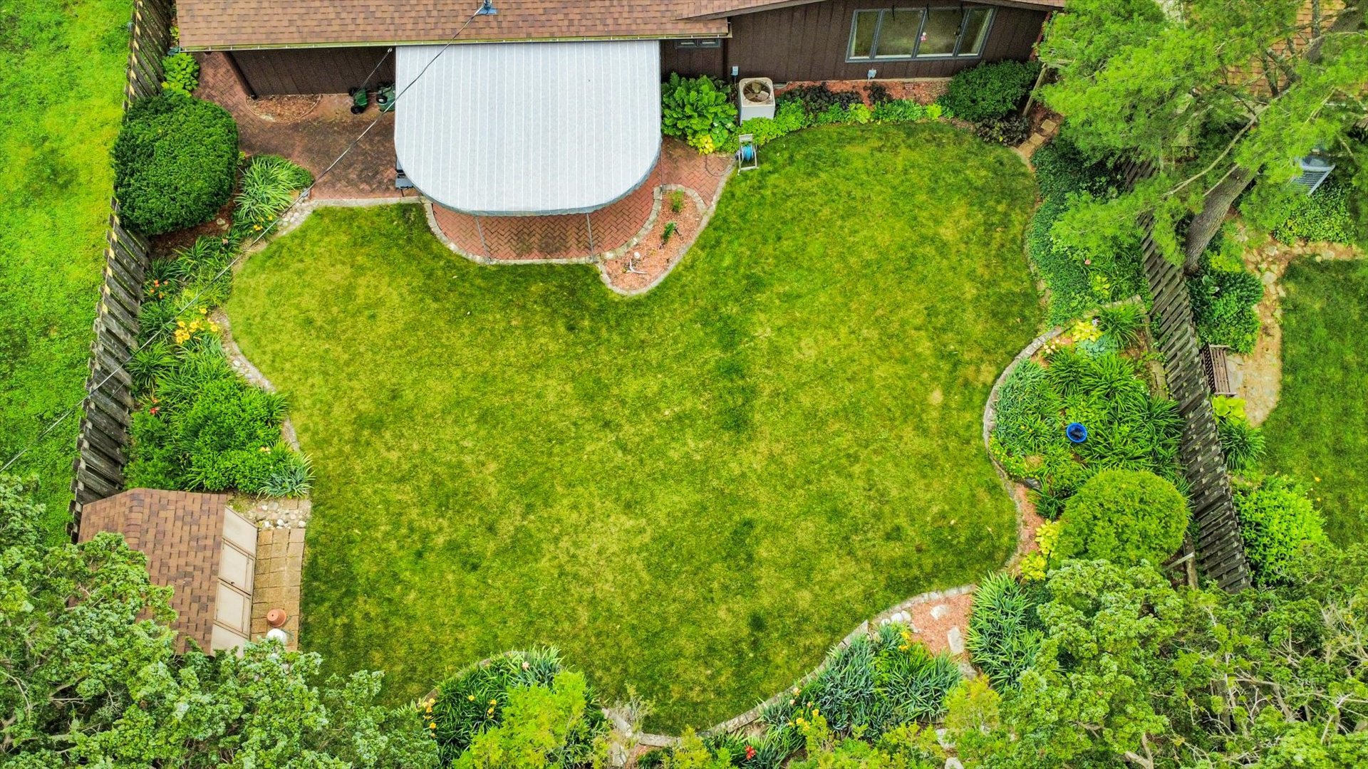 Property photo 35