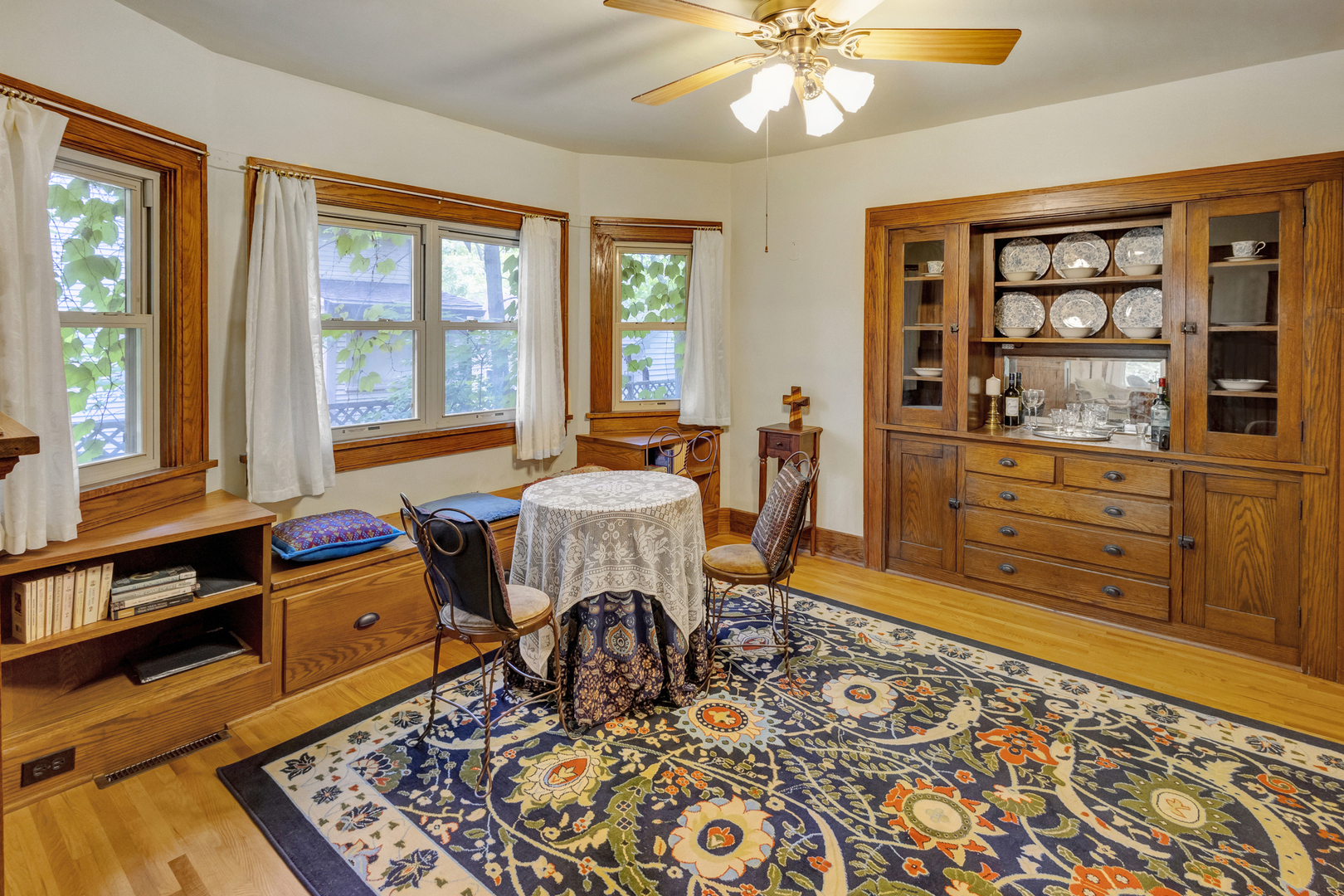 Photo 7 of 1004 S Orchard Street