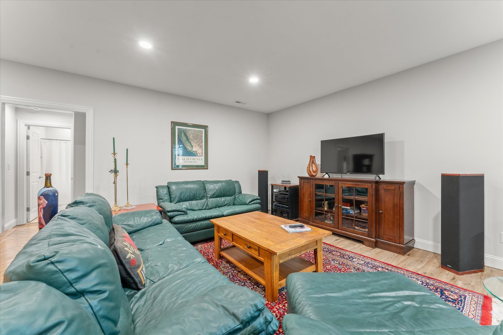 Property photo 44
