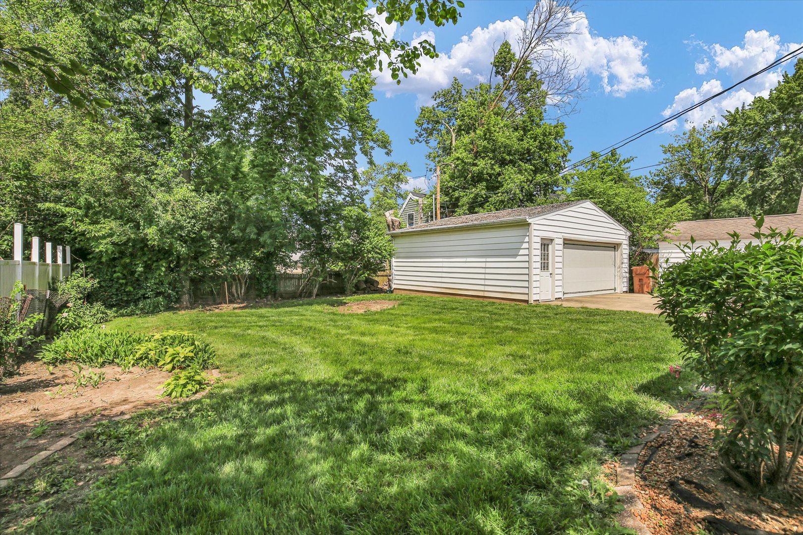 Property photo 32