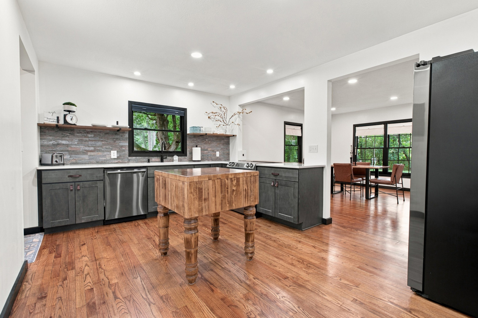 Property photo 48