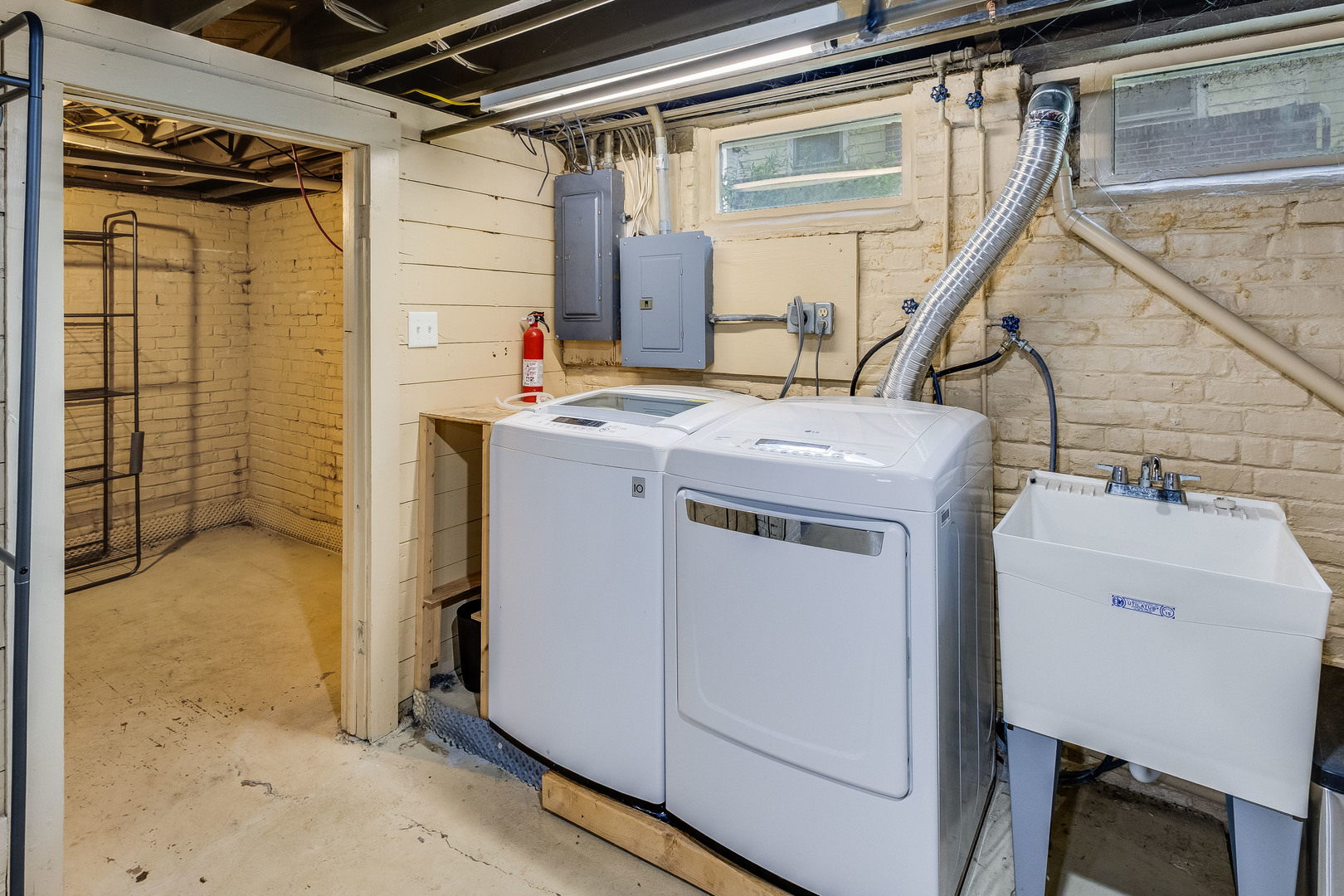 Property photo 25