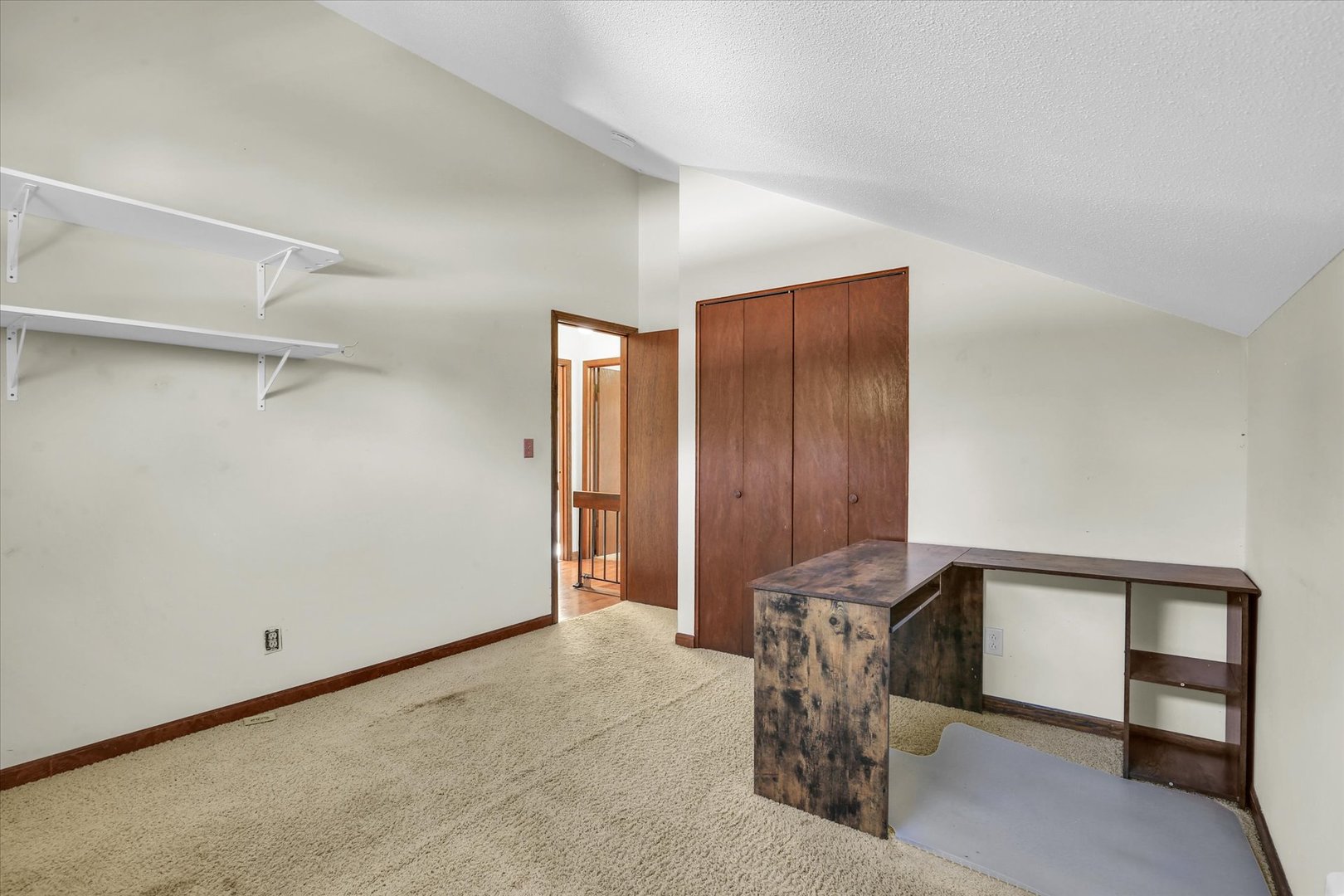 Property photo 28