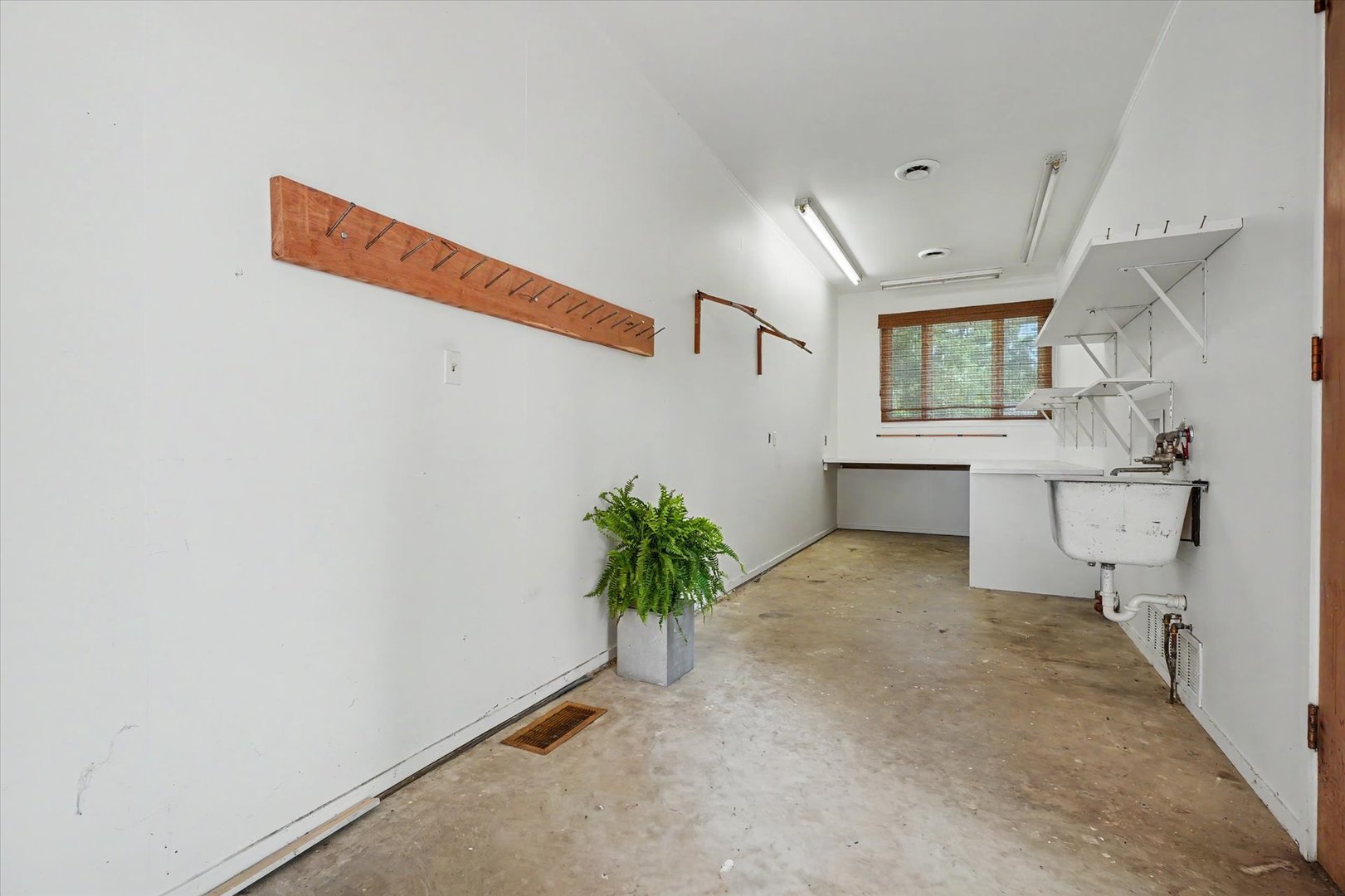 Property photo 52