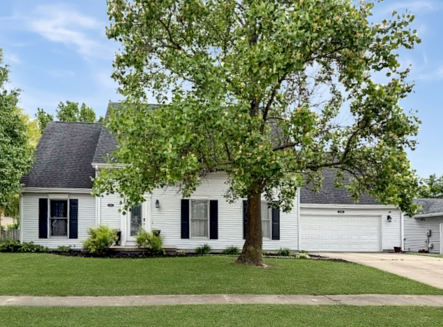 Photo of 1008 Ascot Drive, Rantoul, IL