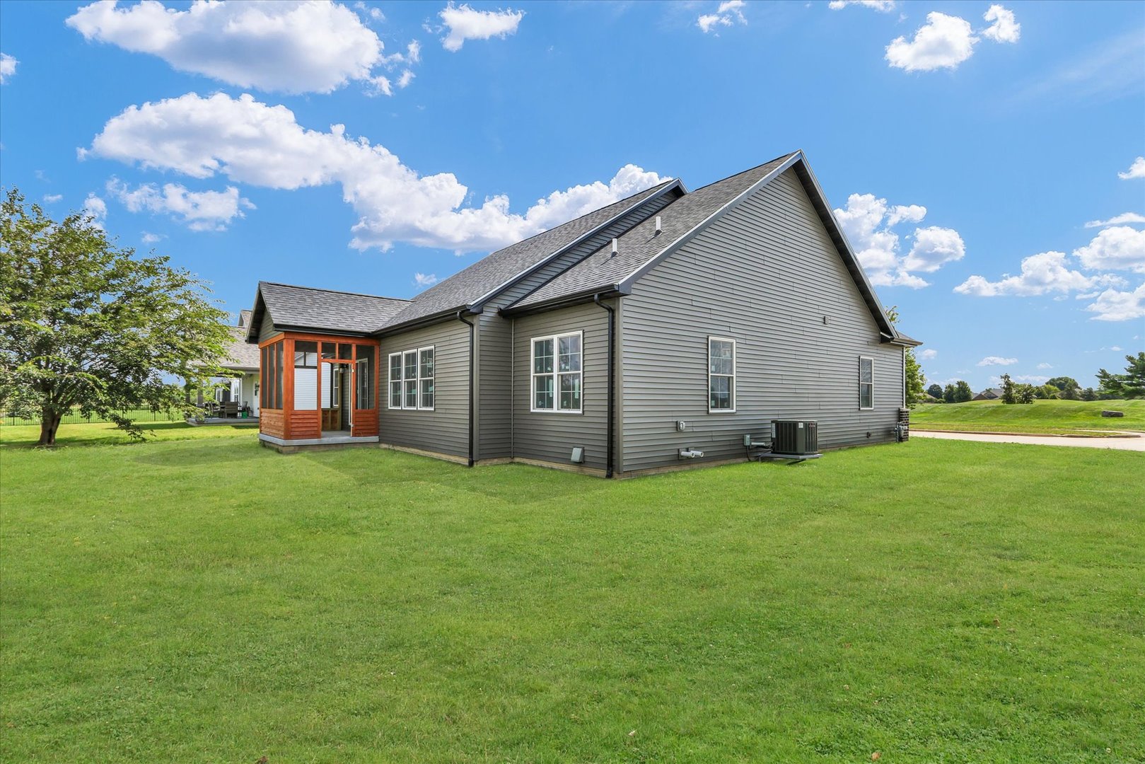 Property photo 50
