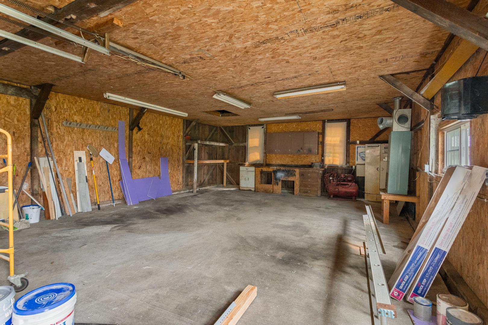Property photo 37