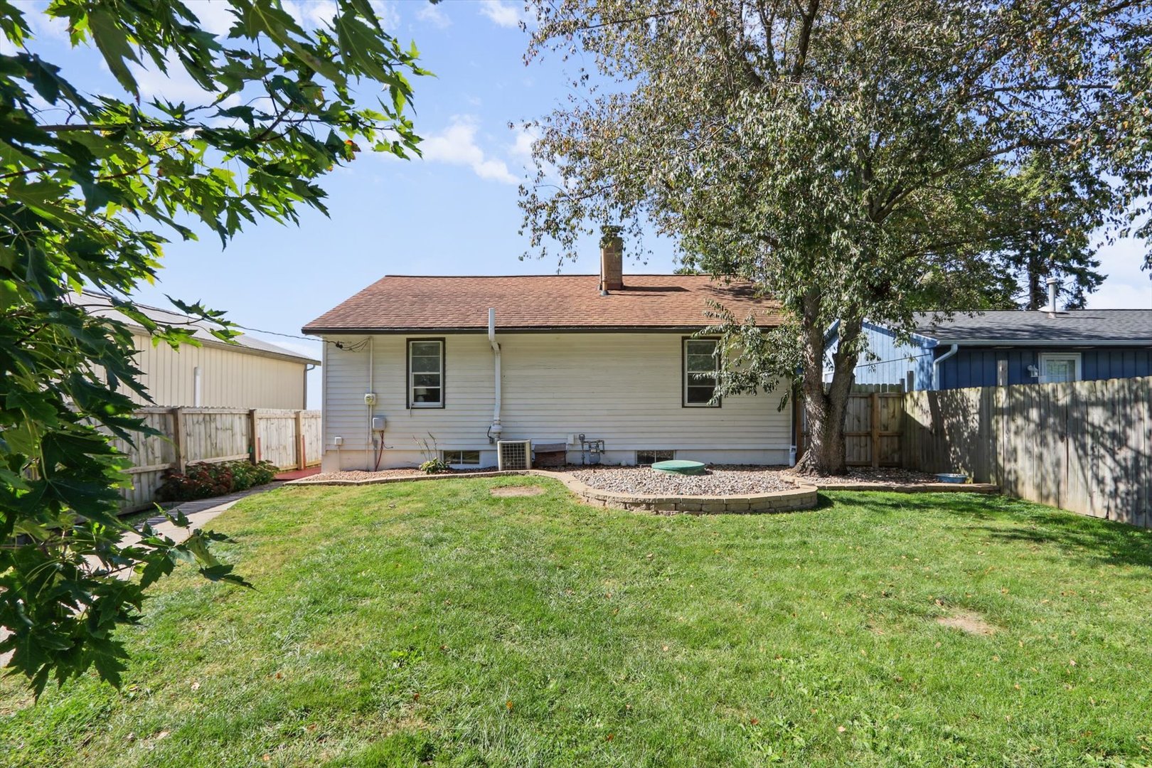 Property photo 31