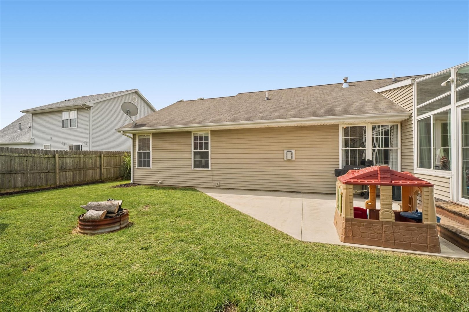 Property photo 33