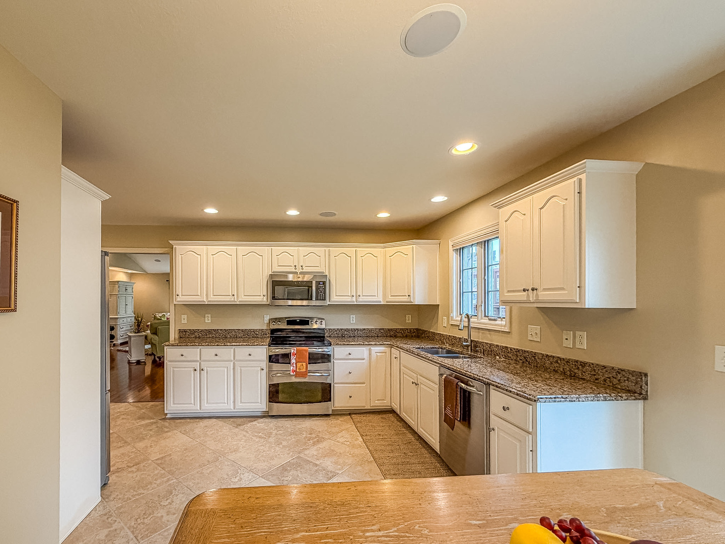 Property photo 35