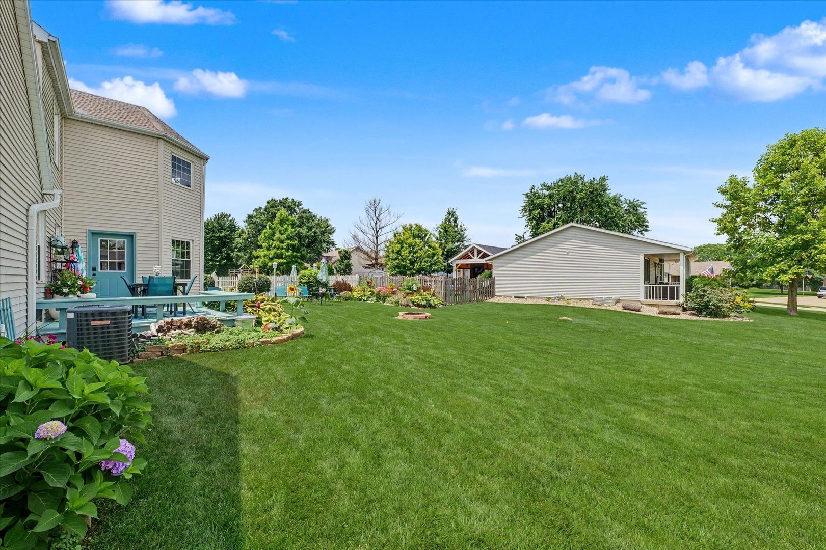 Property photo 44